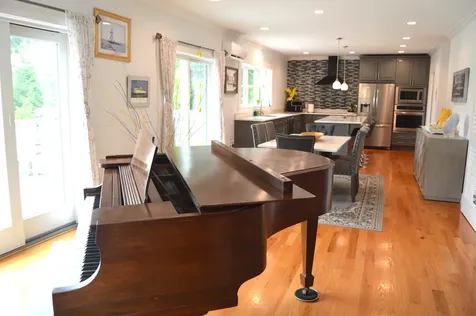 268 Tashmoo Avenue Vineyard Haven MA 02568