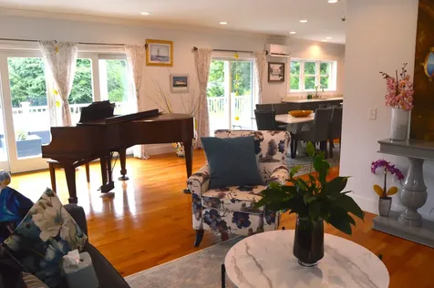 268 Tashmoo Avenue Vineyard Haven MA 02568