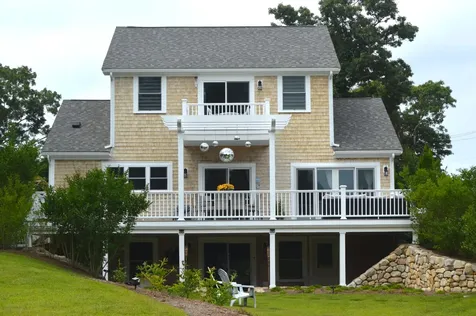 268 Tashmoo Avenue Vineyard Haven MA 02568