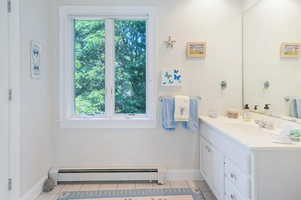 23 Thaxter Lane Edgartown MA 02539