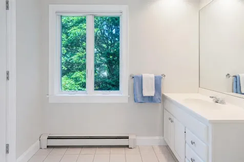 23 Thaxter Lane Edgartown MA 02539