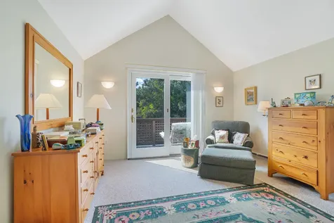 23 Thaxter Lane Edgartown MA 02539