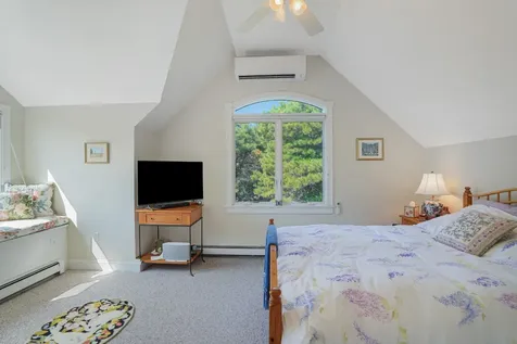 23 Thaxter Lane Edgartown MA 02539