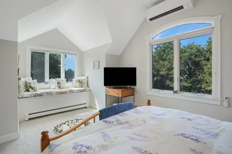 23 Thaxter Lane Edgartown MA 02539