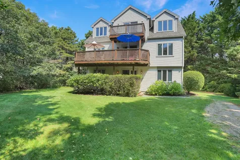 23 Thaxter Lane Edgartown MA 02539