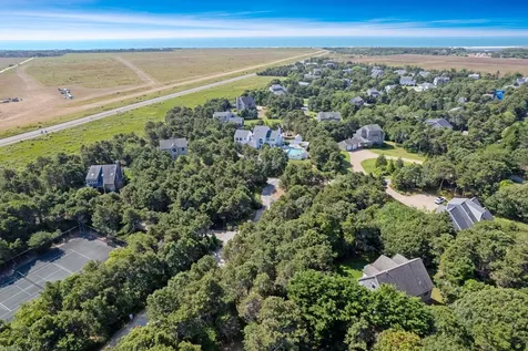 23 Thaxter Lane Edgartown MA 02539