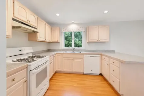 23 Thaxter Lane Edgartown MA 02539
