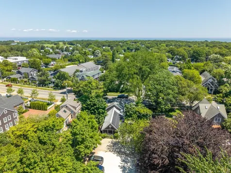218 Upper Main Street Edgartown MA 02539