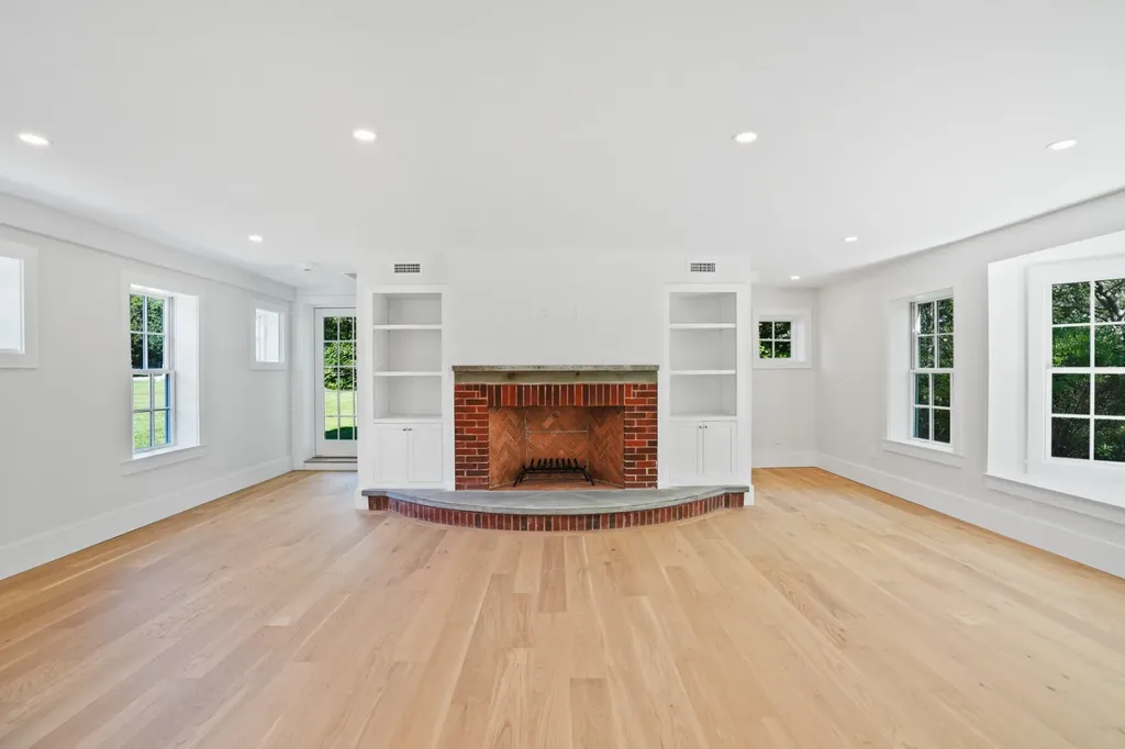 6 Janes Cove Road Edgartown MA 02539