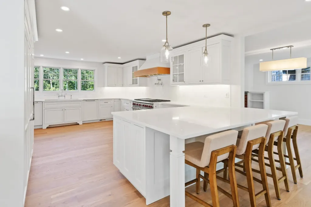 6 Janes Cove Road Edgartown MA 02539