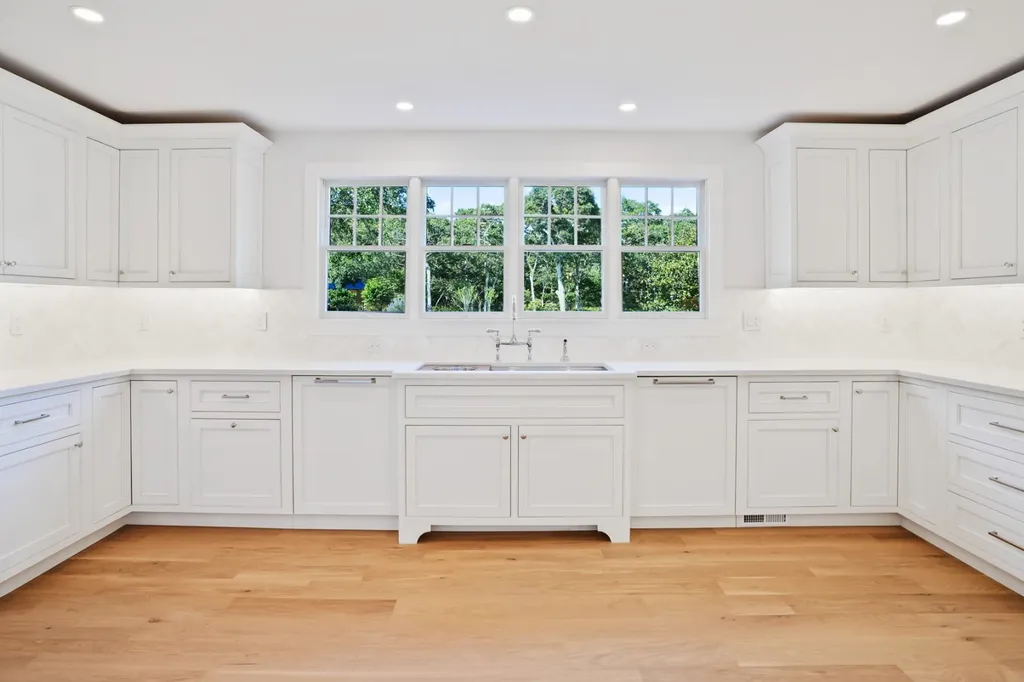 6 Janes Cove Road Edgartown MA 02539