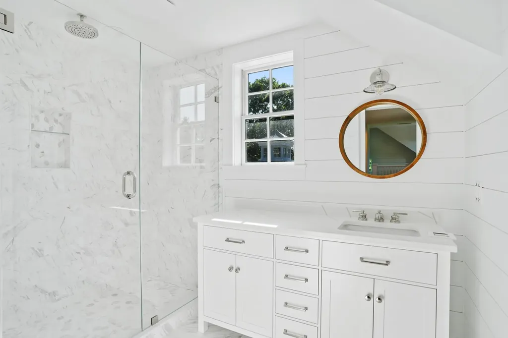 6 Janes Cove Road Edgartown MA 02539