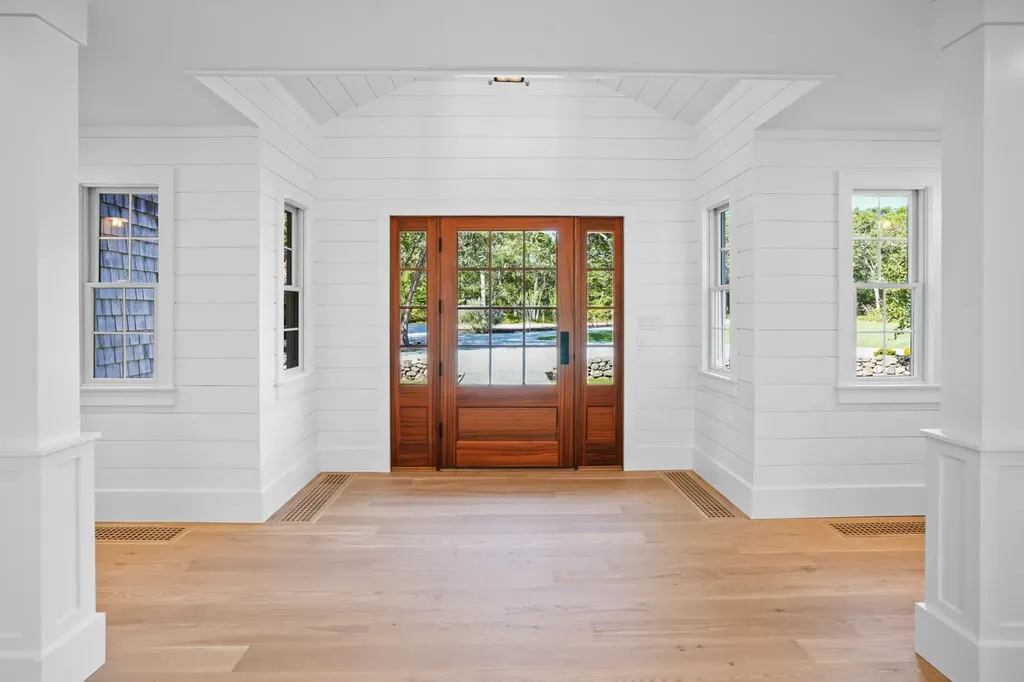 6 Janes Cove Road Edgartown MA 02539