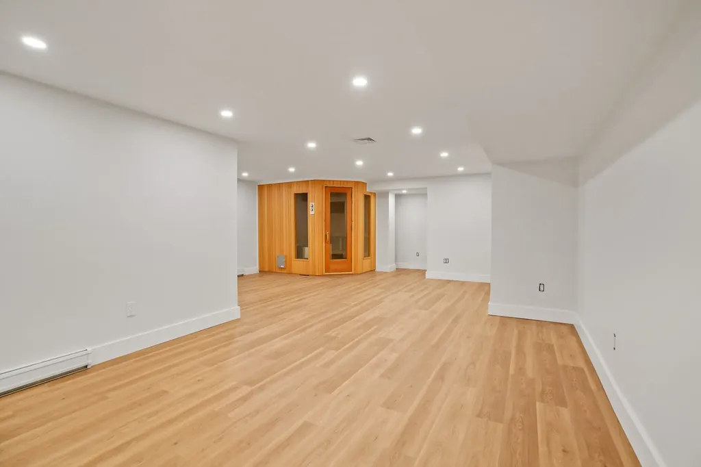 6 Janes Cove Road Edgartown MA 02539