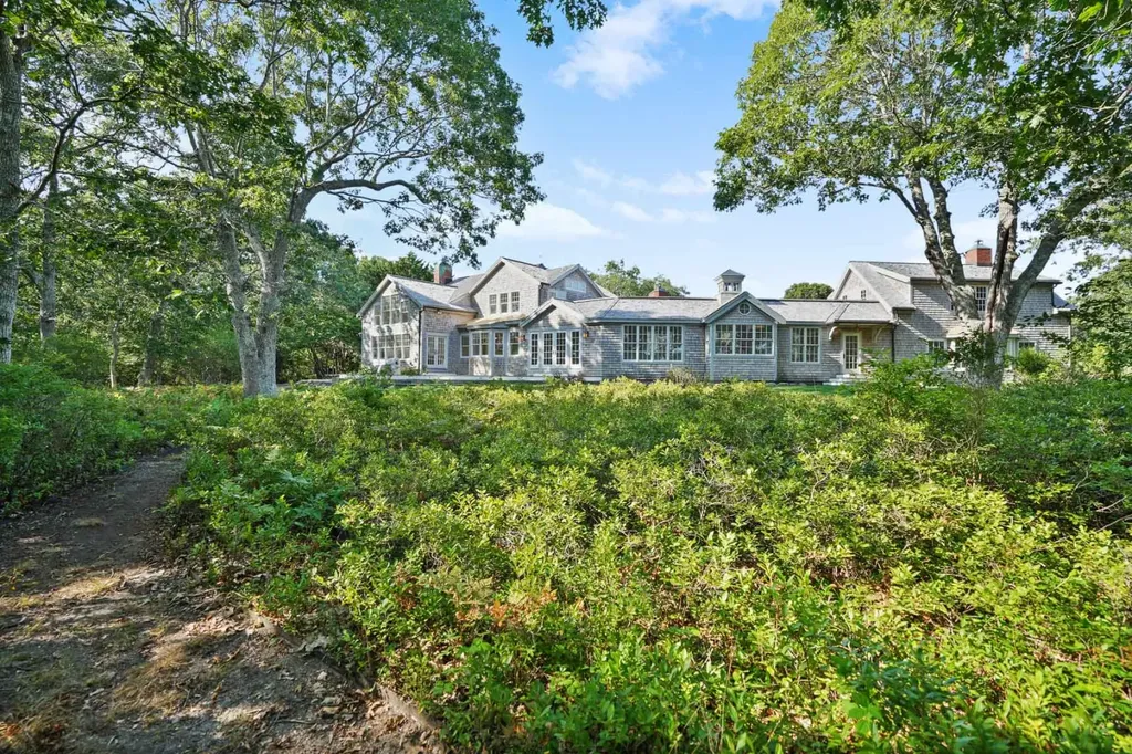 6 Janes Cove Road Edgartown MA 02539