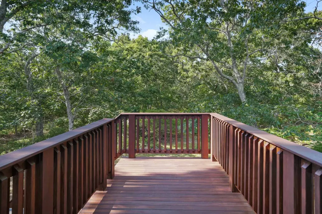 6 Janes Cove Road Edgartown MA 02539