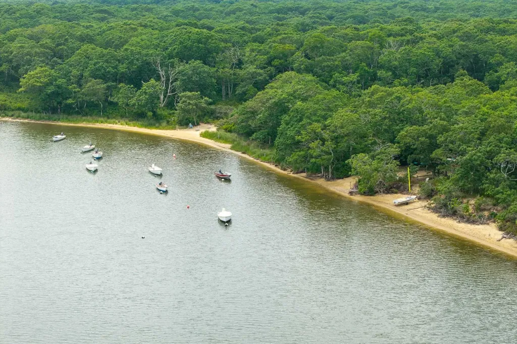 6 Janes Cove Road Edgartown MA 02539