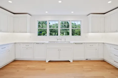 6 Janes Cove Road Edgartown MA 02539