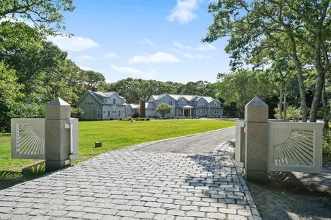 6 Janes Cove Road Edgartown MA 02539