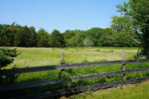 44 Iron Hill Road Oak Bluffs MA 02557