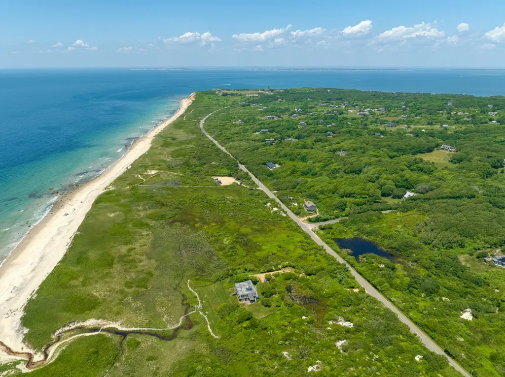 00 Old Field Road Aquinnah MA 02535