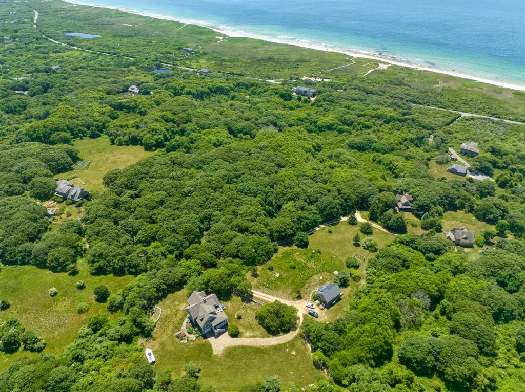00 Old Field Road Aquinnah MA 02535