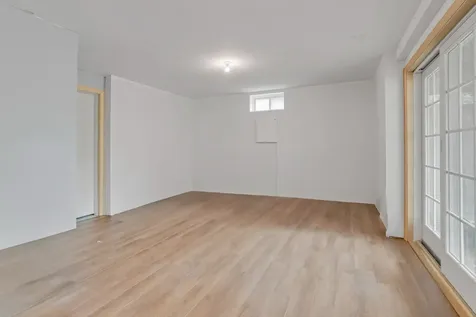 136 Spring Street Vineyard Haven MA 02568