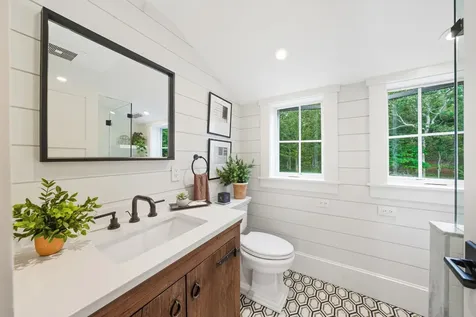 27 Clambelly Road Chilmark MA 02535