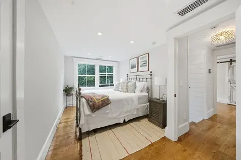 27 Clambelly Road Chilmark MA 02535