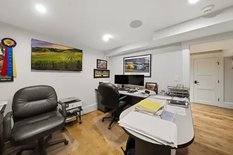 27 Clambelly Road Chilmark MA 02535