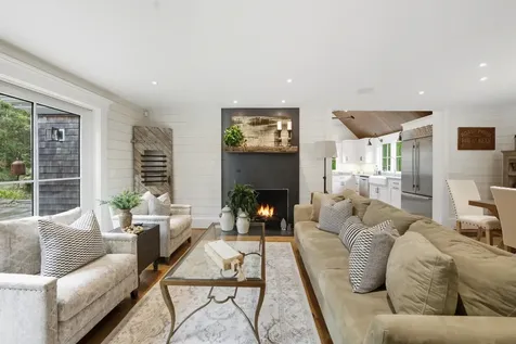 27 Clambelly Road Chilmark MA 02535