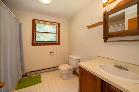 170 Barnes Road Oak Bluffs MA 02557