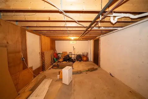 170 Barnes Road Oak Bluffs MA 02557