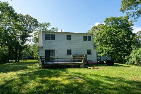 170 Barnes Road Oak Bluffs MA 02557