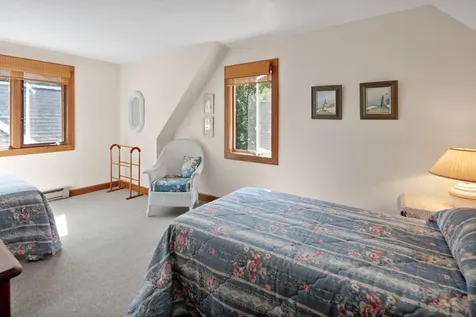 29 Old Nursery Lane Chilmark MA 02535