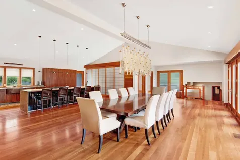 400 Barnes Road Oak Bluffs MA 02557