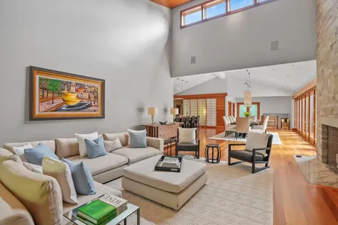 400 Barnes Road Oak Bluffs MA 02557