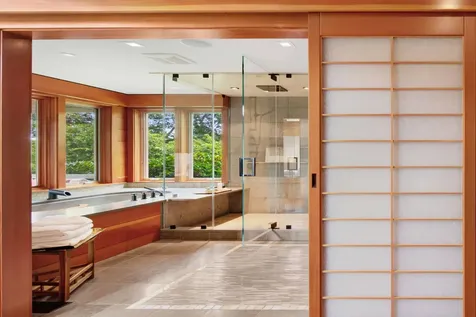 400 Barnes Road Oak Bluffs MA 02557