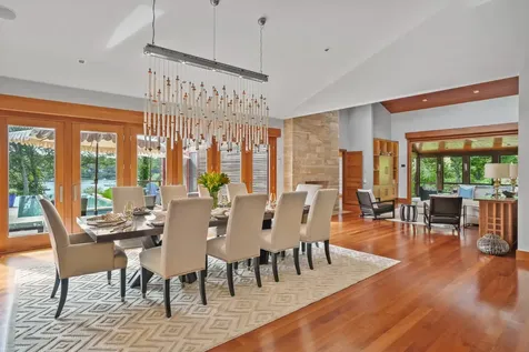 400 Barnes Road Oak Bluffs MA 02557