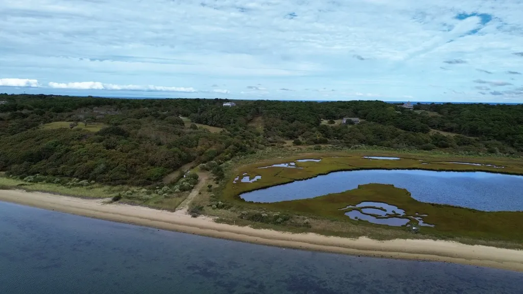 9 Maqua Way Edgartown MA 02539