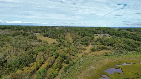 9 Maqua Way Edgartown MA 02539