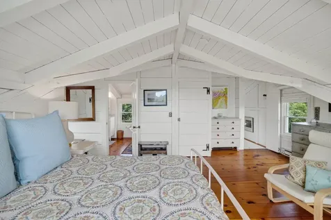 28 Black Point Road Chilmark MA 02535
