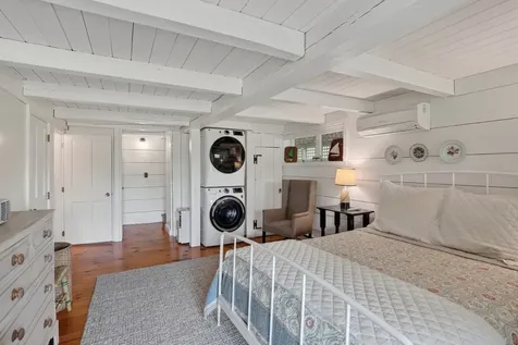 28 Black Point Road Chilmark MA 02535