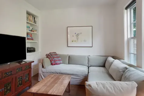 139 Main Street Vineyard Haven MA 02568