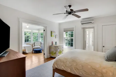 139 Main Street Vineyard Haven MA 02568