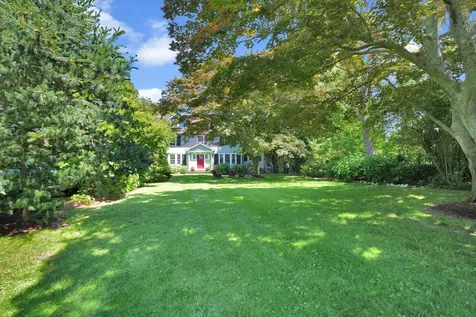 139 Main Street Vineyard Haven MA 02568