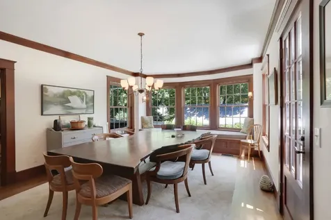 139 Main Street Vineyard Haven MA 02568