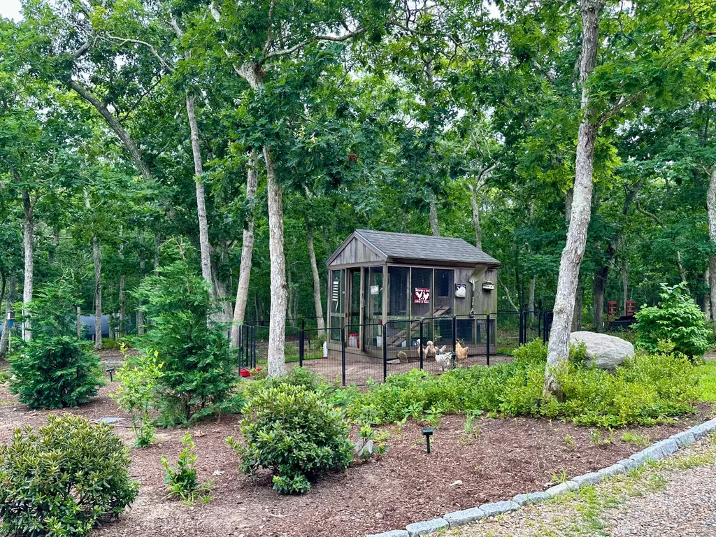 96 Hammett Lane Chilmark MA 02535