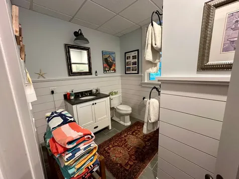 96 Hammett Lane Chilmark MA 02535