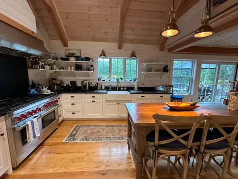 96 Hammett Lane Chilmark MA 02535